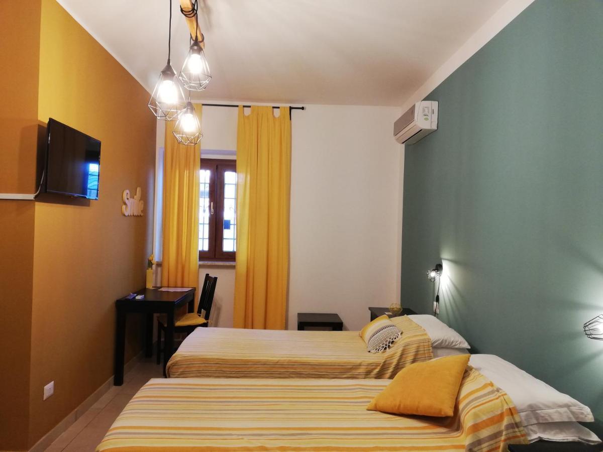 The Yellow House Fiumicino Exterior foto