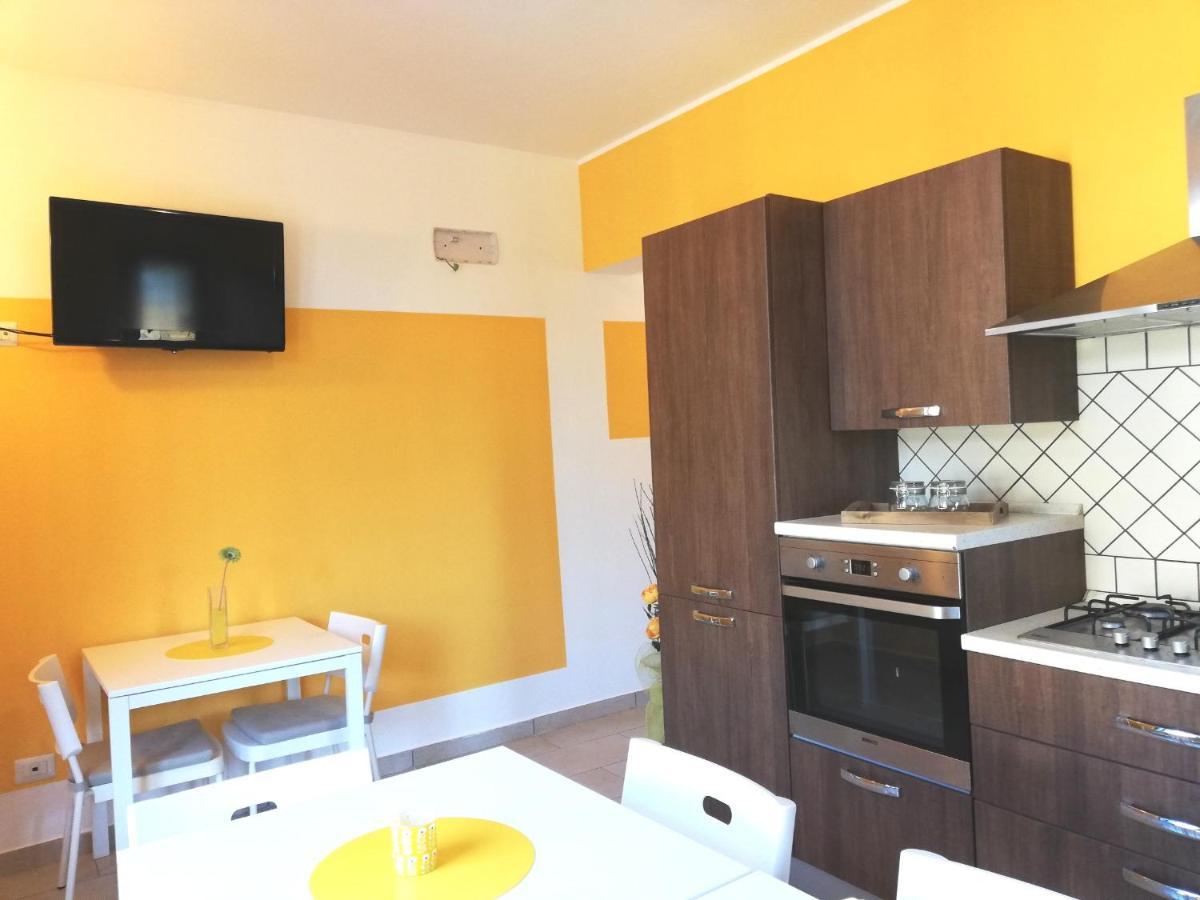 The Yellow House Fiumicino Exterior foto